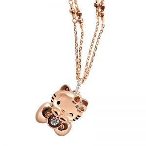 Hello Kitty pendant in 18k pink gold with E-color diamond 29900_resize