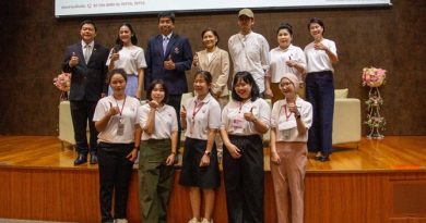 โตโยต้าถนนสีขาว ร่วมมือ ศูนย์ฝึกสมอง รพ.จุฬาลงกรณ์ นำโปรแกรมประเมินสมรรถนะการขับขี่รถยนต์สำหรับผู้สูงอายุ จัดนิทรรศการในงานเสวนา “สมองดี มีสุข” โตโยต้าถนนสีขาว ร่วมมือ ศูนย์ฝึกสมอง รพ.จุฬาลงกรณ์ นำโปรแกรมประเมินสมรรถนะการขับขี่รถยนต์สำหรับผู้สูงอายุ จัดนิทรรศการในงานเสวนา “สมองดี มีสุข”
