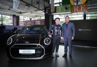 มินิ มิลเลนเนียม ออโต้ แถลงผลงานทีมแข่ง ‘MILLENNIUM MOTORSPORT x MAGIK PROSHOP’ พร้อมเปิดตัวรุ่นลิมิเต็ด ‘MINI Black Edition E-Challenge’ มินิ มิลเลนเนียม ออโต้ แถลงผลงานทีมแข่ง ‘MILLENNIUM MOTORSPORT x MAGIK PROSHOP’ พร้อมเปิดตัวรุ่นลิมิเต็ด ‘MINI Black Edition E-Challenge’